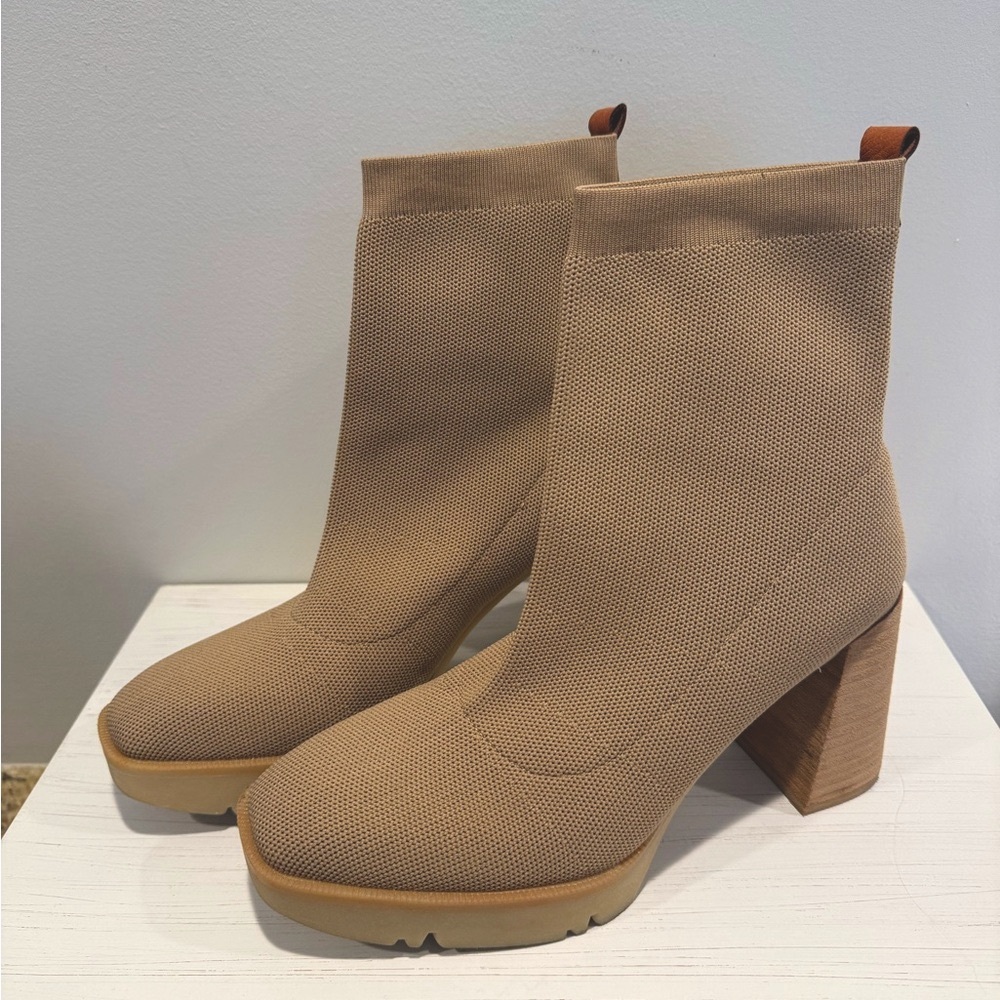 Mi.iM Stretch Ankle Boot - Picture 3 of 6
